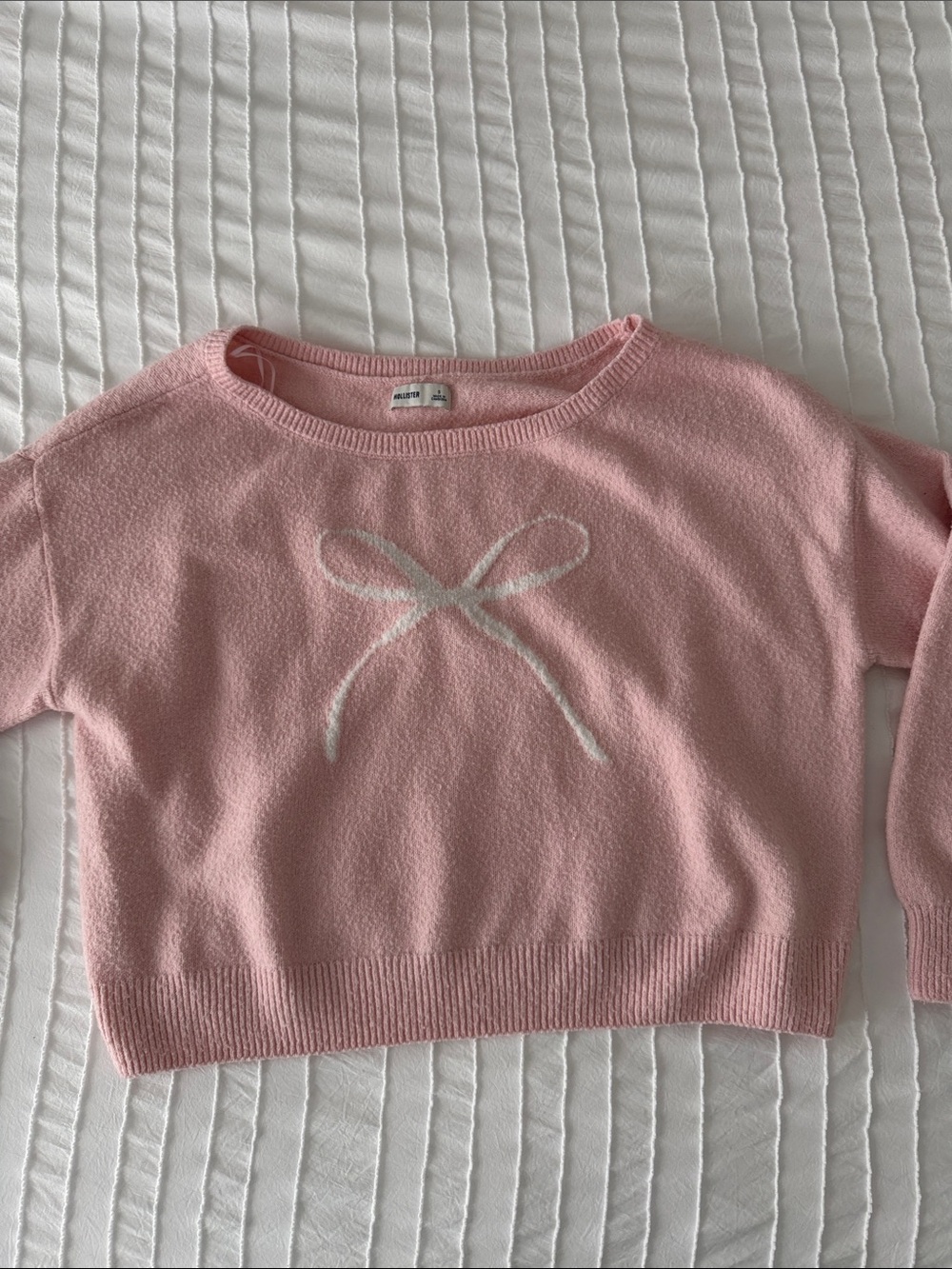 Hollister Light Pink Crewneck Sweater with White Bow size Small